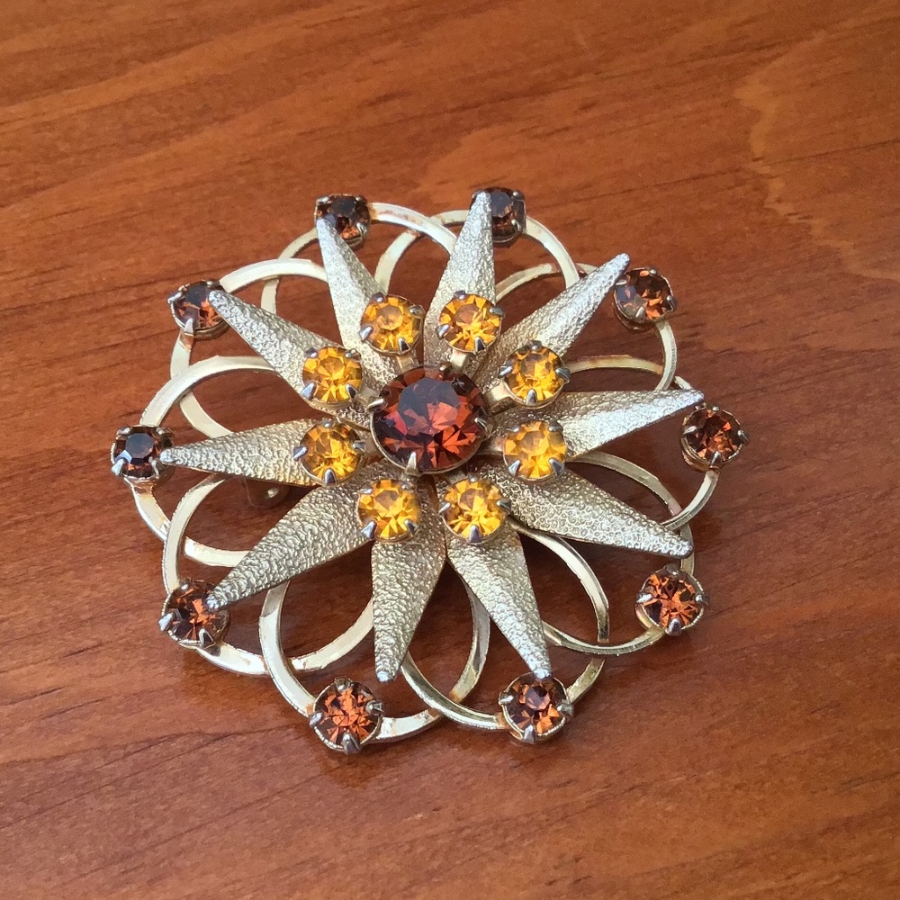 Large Golden Amber Vintage Flower Brooch Pin